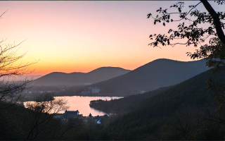 汤山，那抹温润的古老灵光